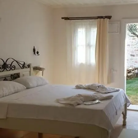 Cunda Poseidon Ayvalı